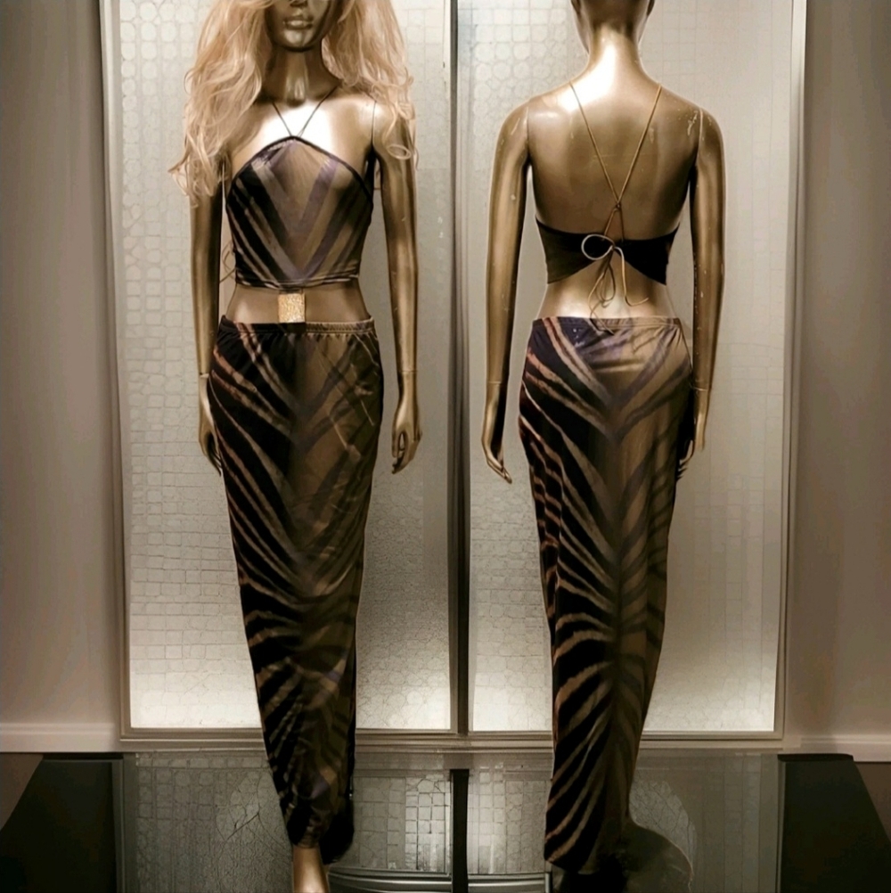 NWT Exotic Print Gold Embellishment Backless  Halter Festival Ibiza Maxi Dress - Picture 16 of 16